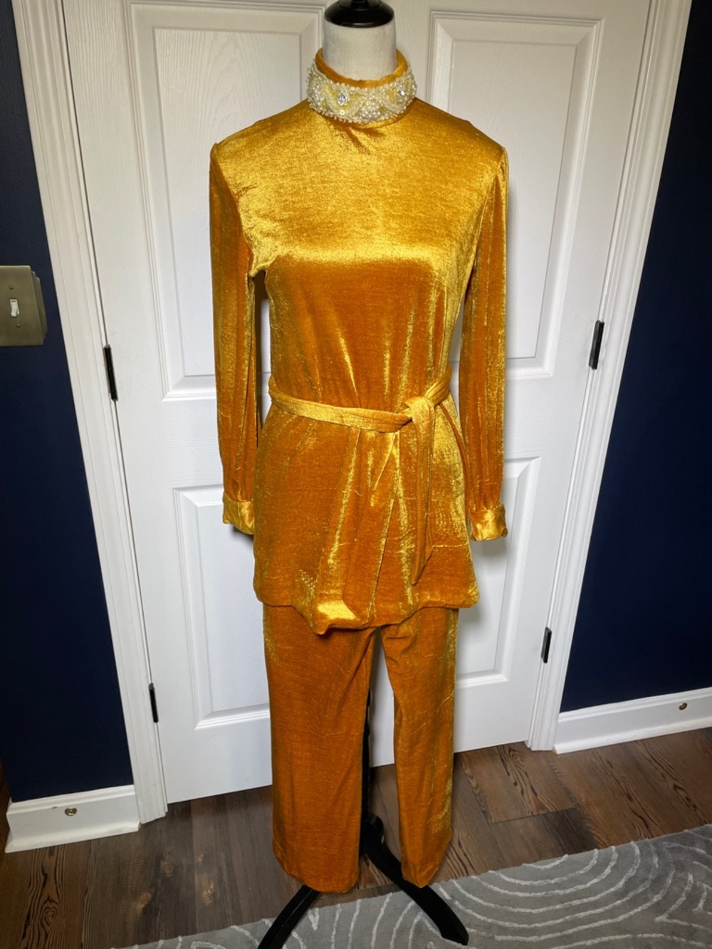 Vintage Golden Velvet Two-Piece Set with Embellished Beaded Collar 60s 70s